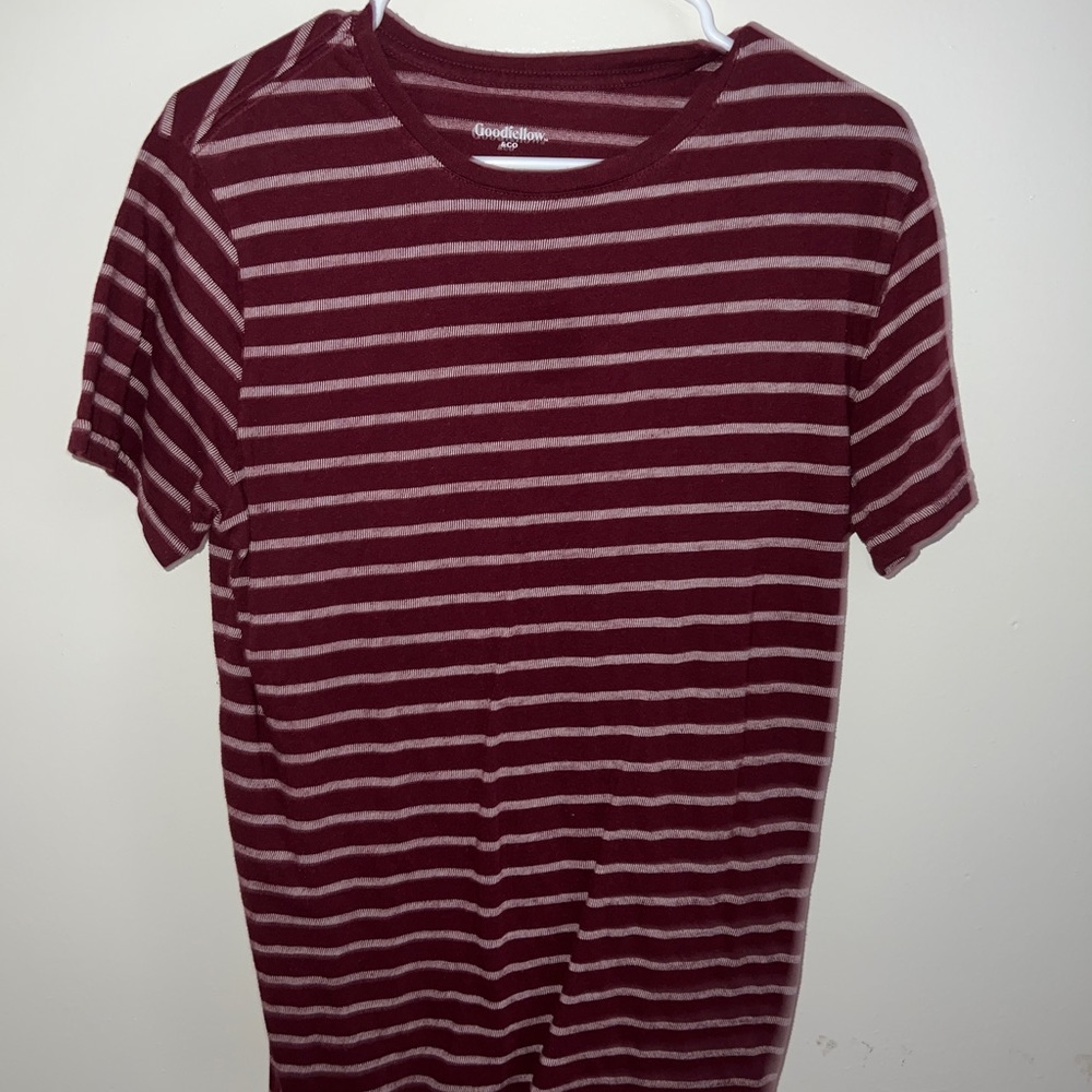 Good fellow & co maroon shirt